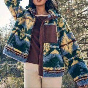 NWT Wrangler Multicolor Teddy Sherpa southwestern Jacket size S-L